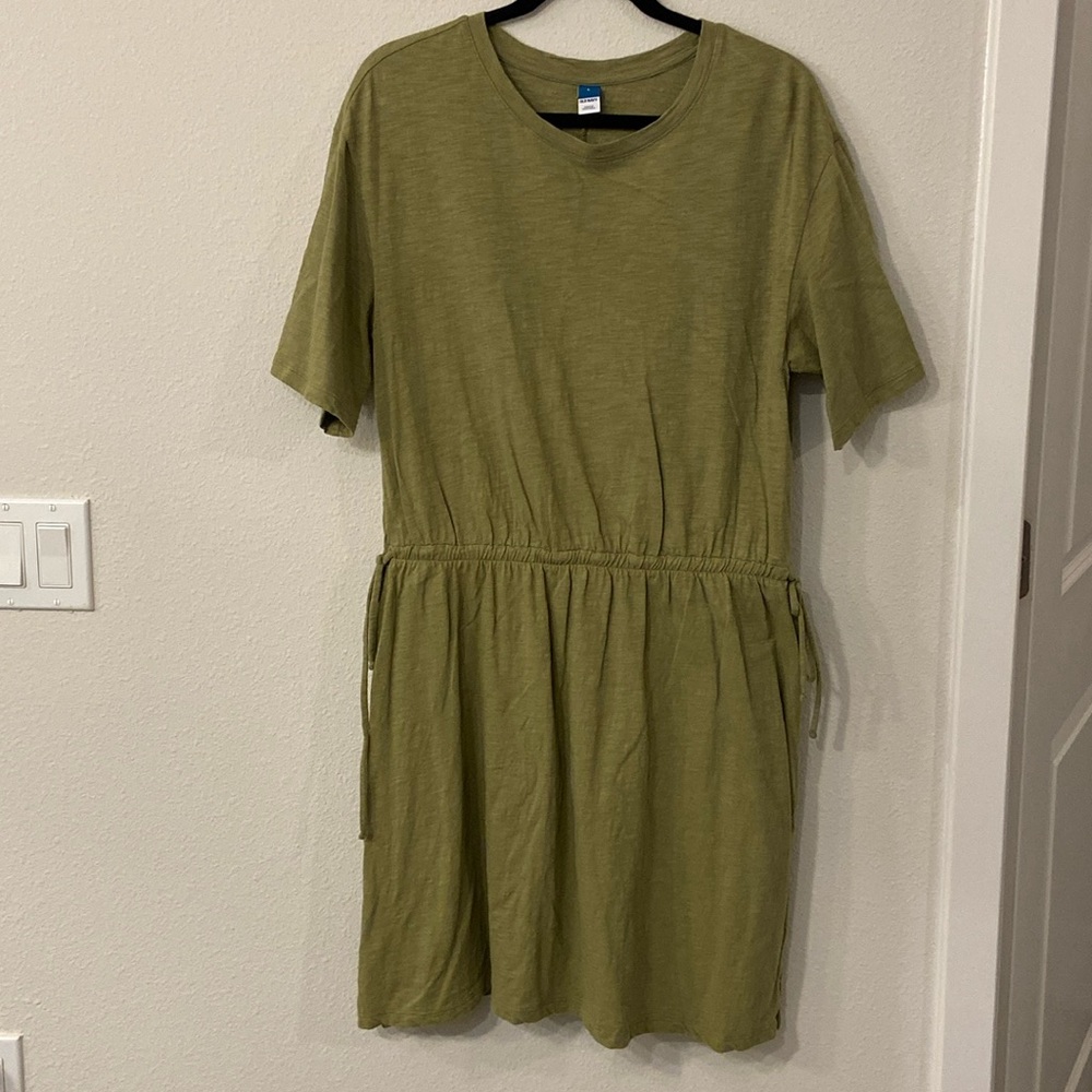 Old Navy Green T-Shirt Dress